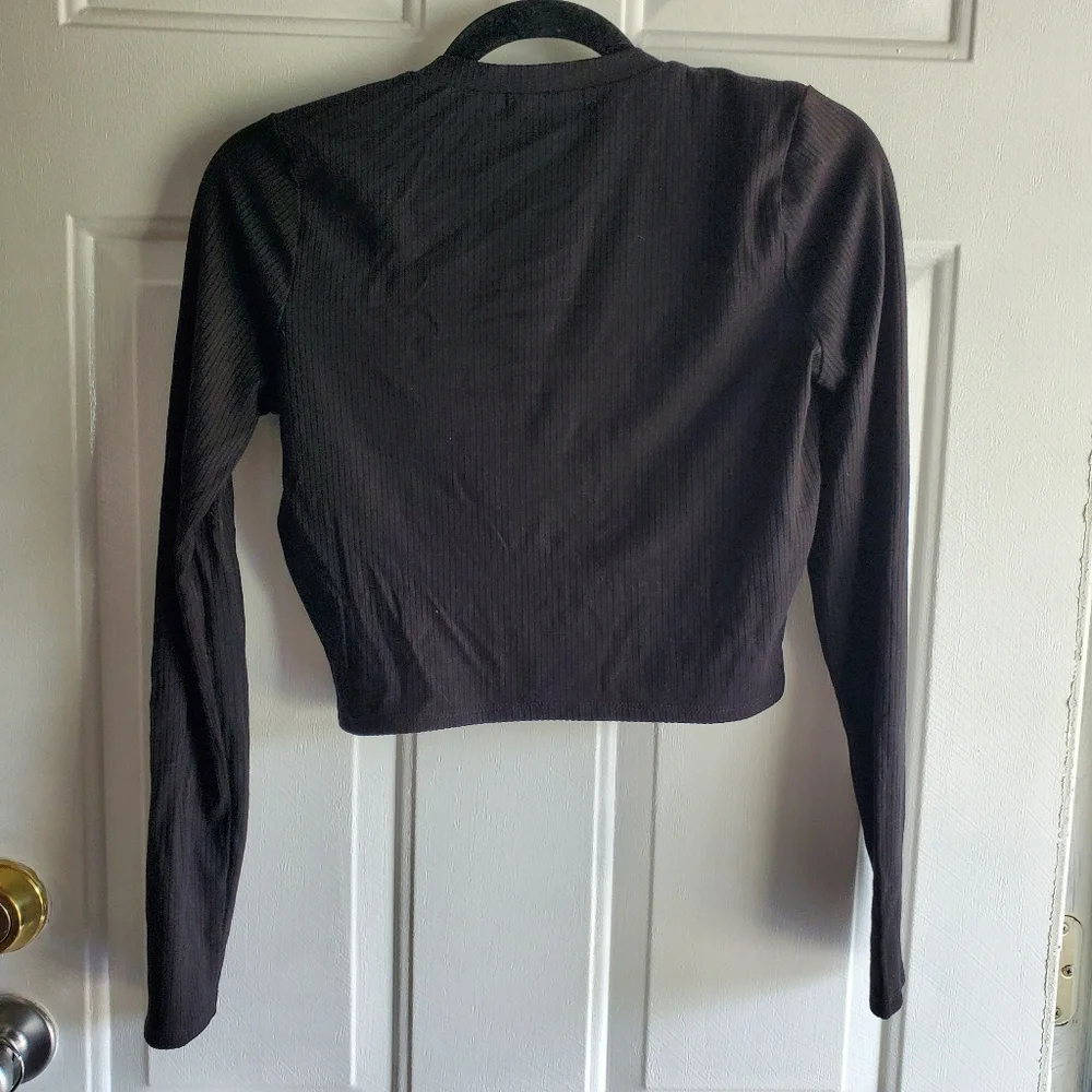 Reformation Black Long Sleeve Crop Top - Picture 6 of 16